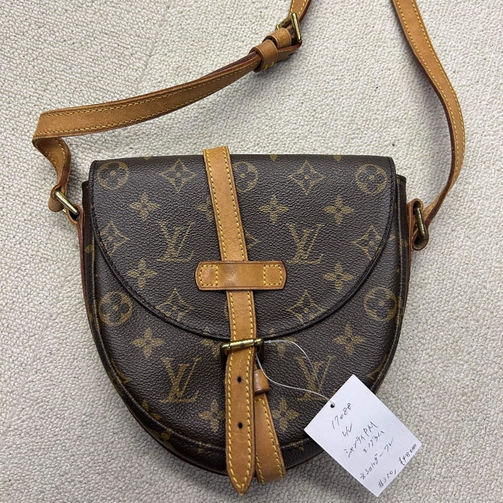 Louis Vuitton Chantilly Handbag Monogram Canvas PM